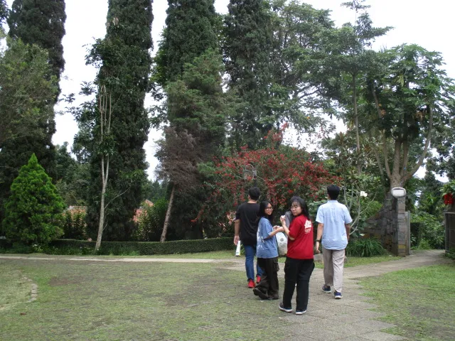Jalan-Jalan